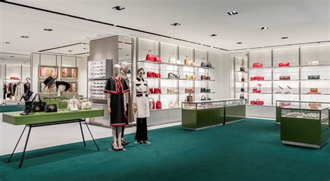 gucci fashion outlets of chicago|gucci outlet chicago rosemont.